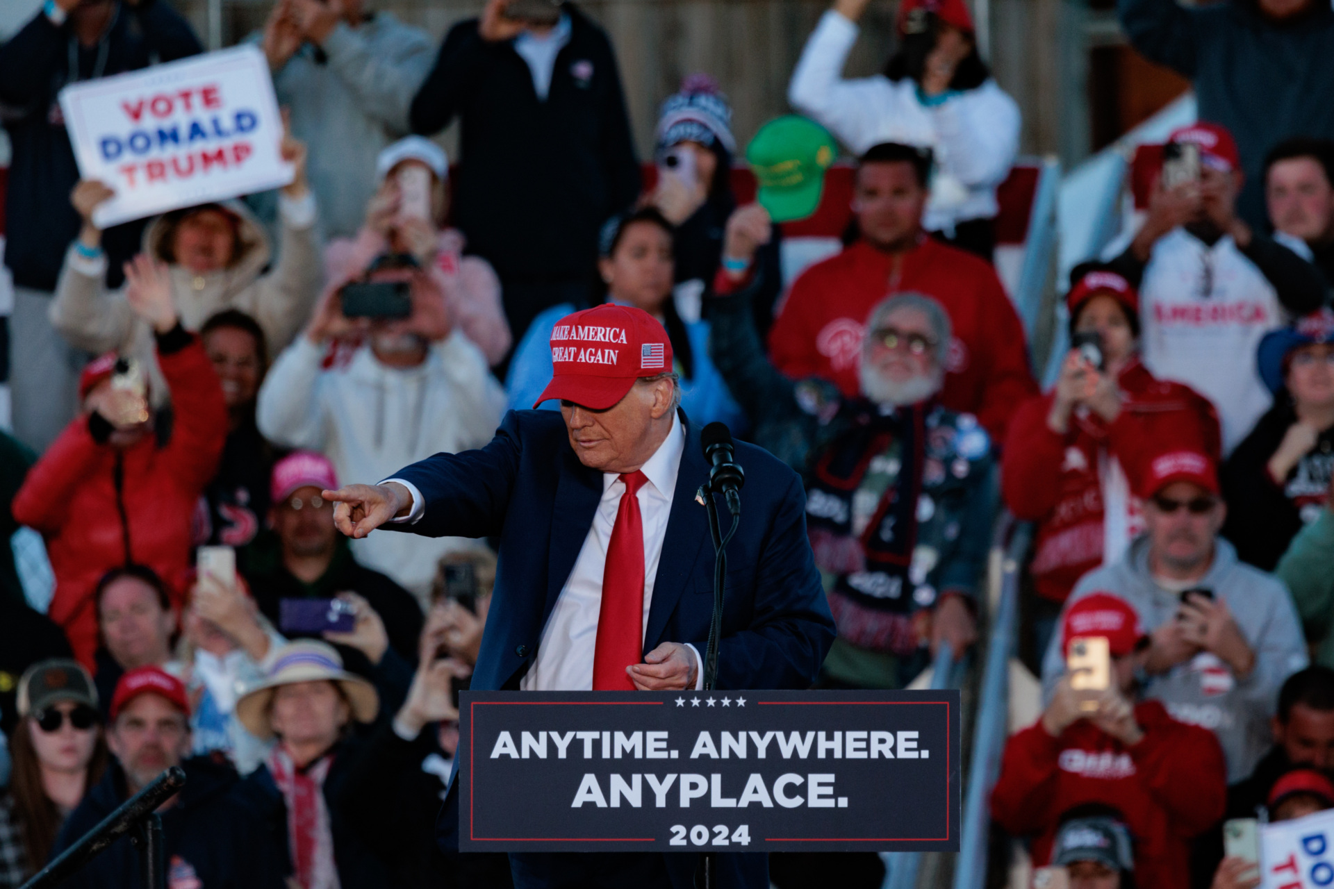 Like Reagan Before Him, Trump Barnstorms the Bronx