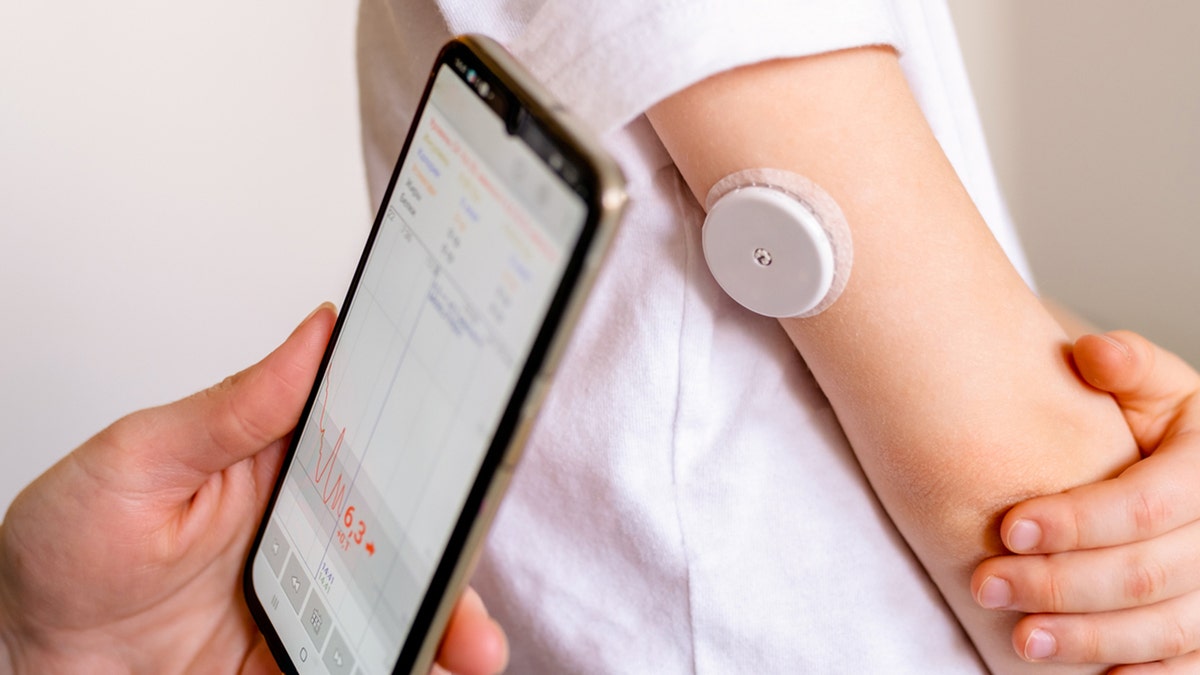 For diabetes patients, inhaled insulin is shown just as effective as injections and pumps