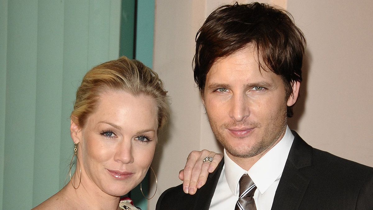‘90210′ star Jennie Garth shares ex Peter Facinelli’s big move years after divorce: ‘Officially friends’