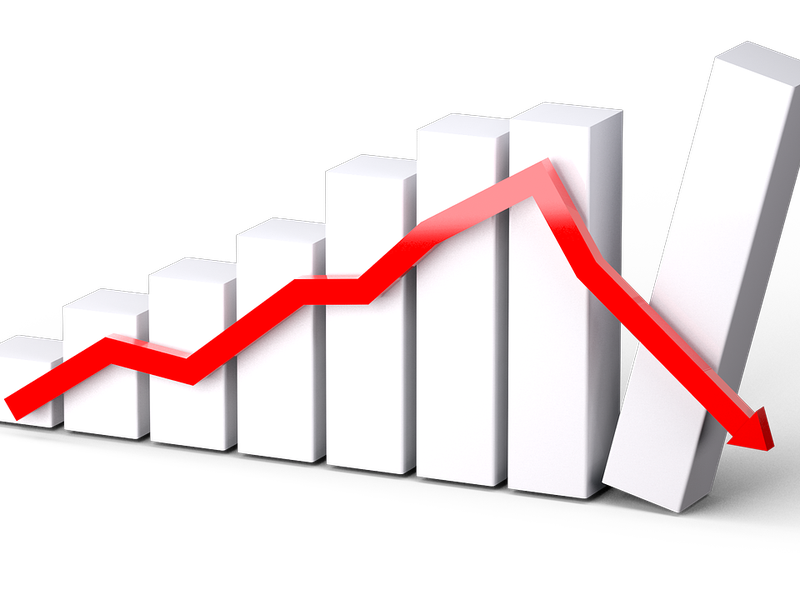 Unibot Tanks 33% After Ending Collaboration With Solana Group
