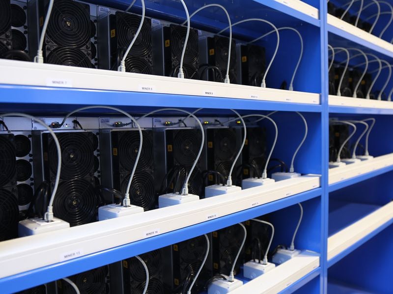 Iris Energy (IREN) Has Committed Most of Childress Site to Expansion of Bitcoin (BTC) Mining: Bernstein
