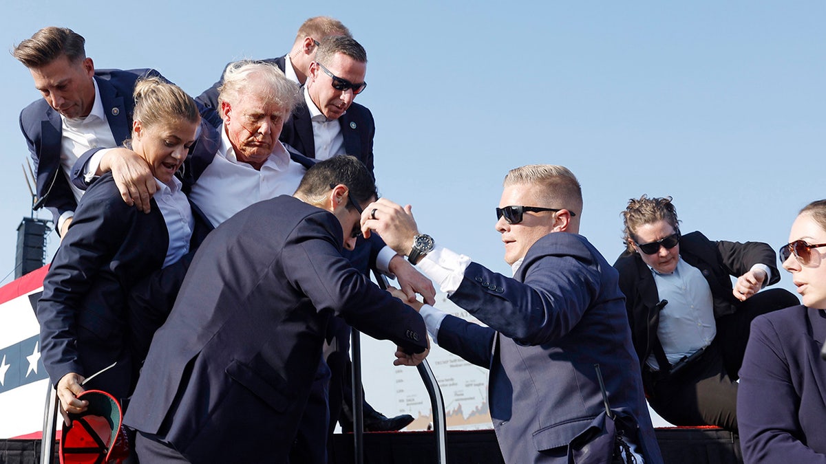 Possible gunfire breaks out at Trump rally in Pennsylvania