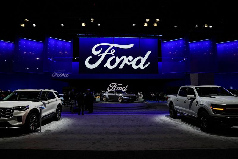 © Reuters. FILE PHOTO: Ford vehicles are displayed at the New York International Auto Show Press Preview, in Manhattan, New York City, U.S., March 27, 2024. REUTERS/David Dee Delgado/File Photo Ford to change its quality leader as it chases lower warranty costs