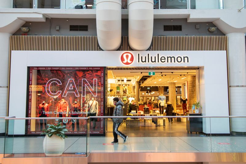 Lululemon says slow consumer spending, tariffs hurt annual forecast